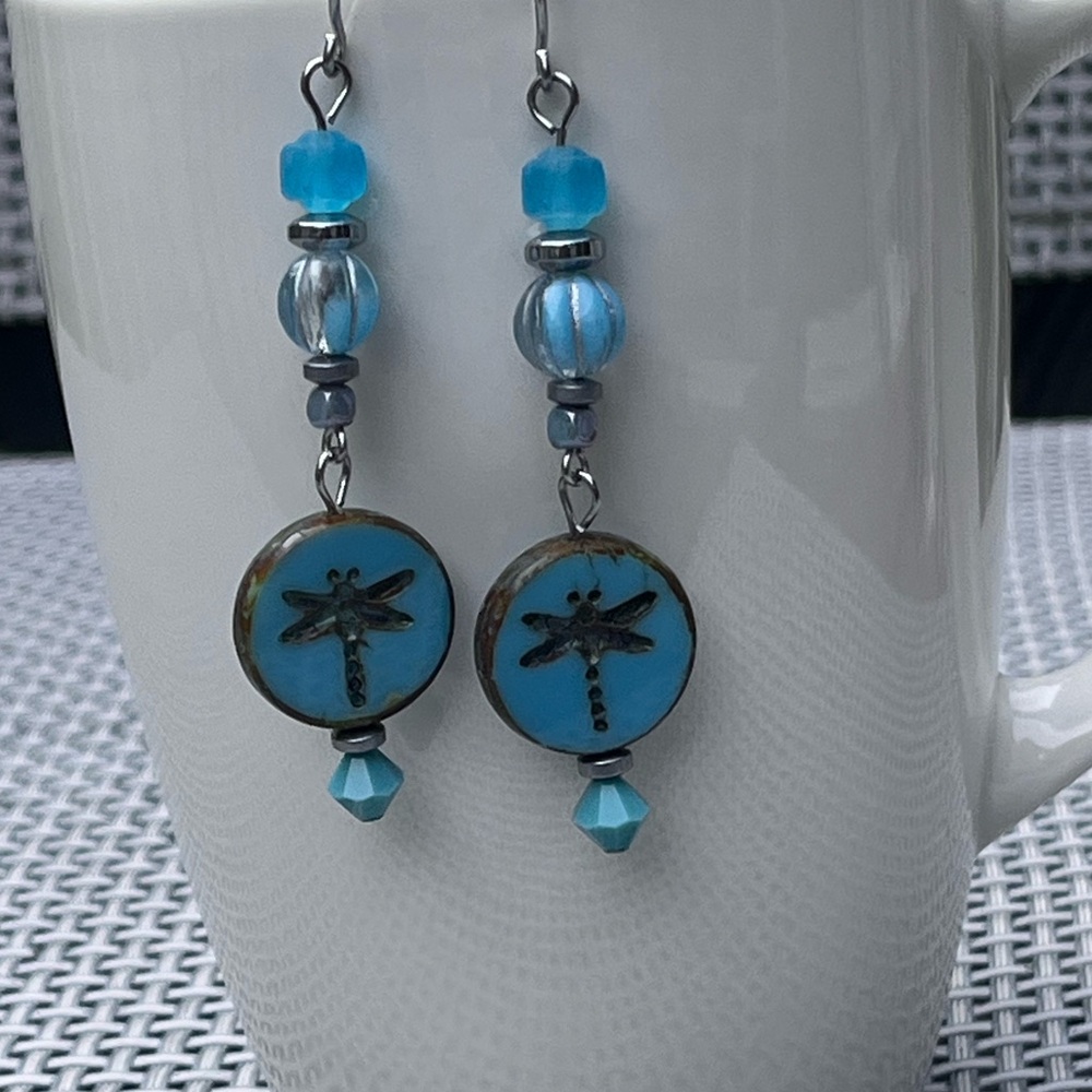 Handcrafted blue dragonfly Czech glass dangly earrings - Picture 4 of 8